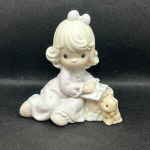 Precious Moments “You Fill The Pages Of My Life" 1994 Member’s only figurine